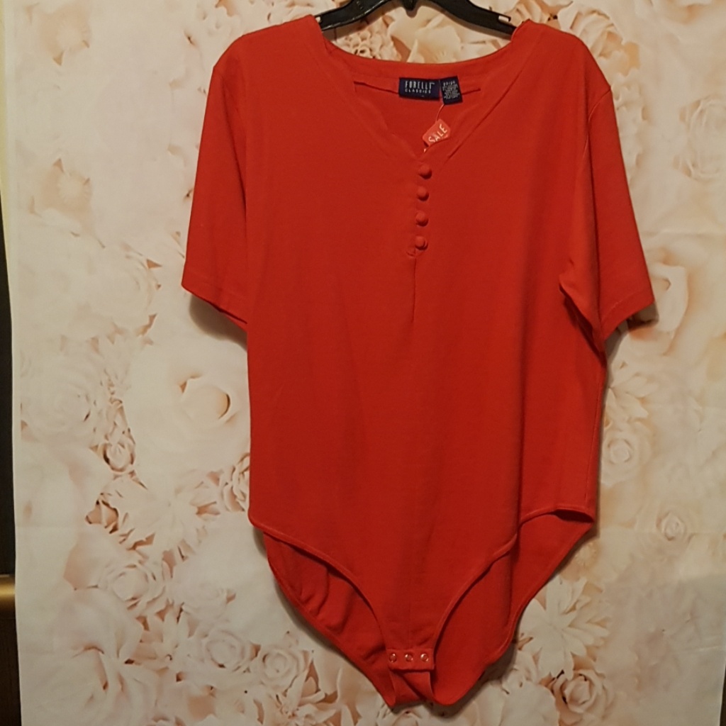 Brand Newforelli Classics Red Blouse Size2224